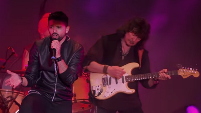 Cantante chileno que tocó con Ritchie Blackmore ofrecerá dos shows gratuitos en Santiago