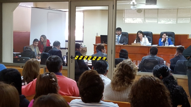 Chofer de furgón escolar violó a tres niñas sordas