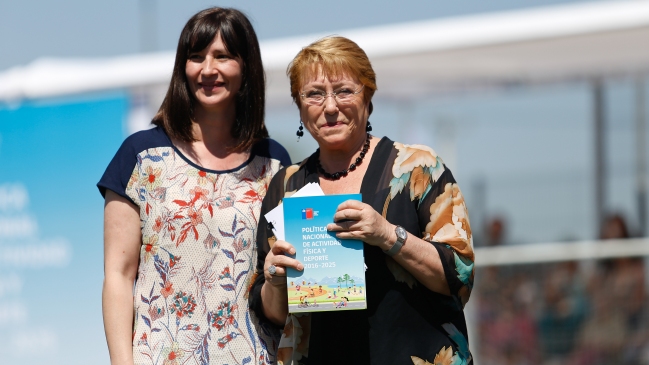 Presidenta Bachelet firmó decreto de nueva Política Nacional del Deporte