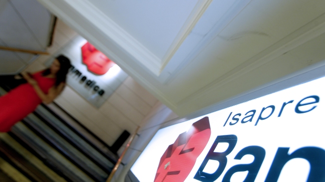 Contraloría ordenó a la Superintendencia de Salud indagar a isapres por integración vertical