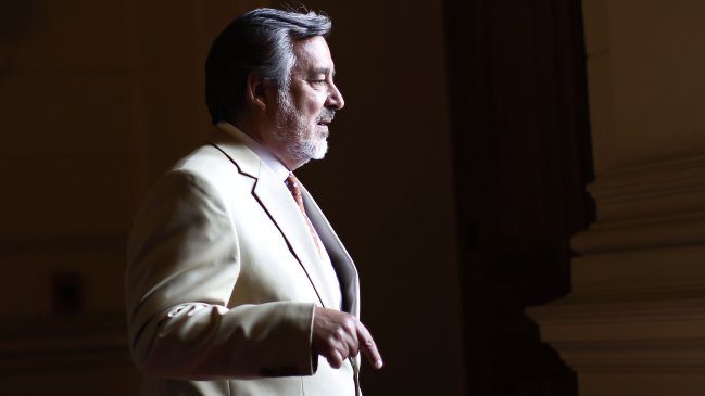 Diputados del PS se reunirán con Alejandro Guillier para abordar tema presidencial