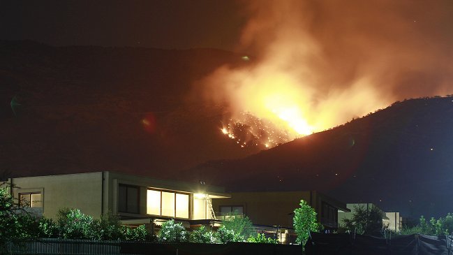 Incendio forestal en Colina: Más de 850 hectáreas consumidas