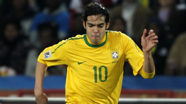Kaká dejó abierta la opción de volver a la selección brasileña