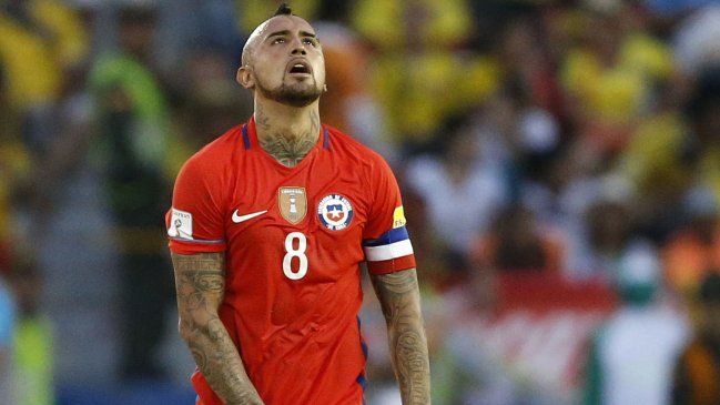Arturo Vidal también salió resentido frente a Colombia en Barranquilla