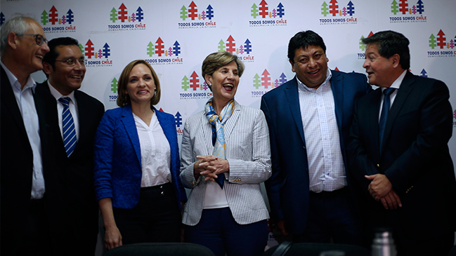 Nueva Mayoría se reunió sin el Partido Comunista