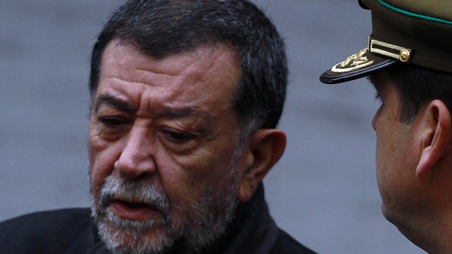 Gobierno se querellará por muerte de dos carabineros y pide 