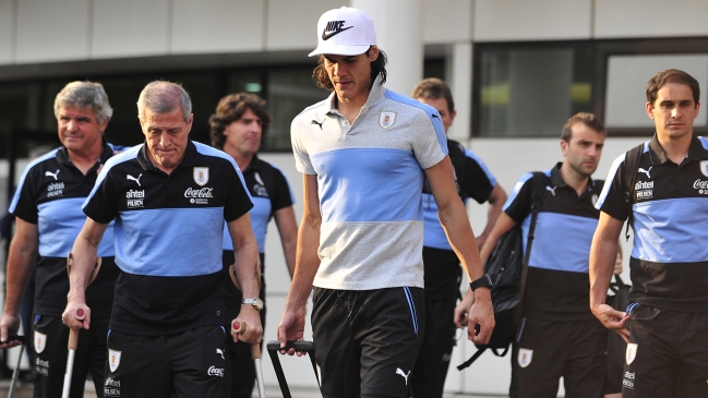 Selección uruguaya ya se instaló en Santiago para aguardar el duelo ante Chile