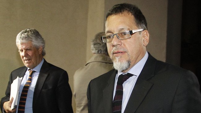 Reajuste: Lagos Weber ve la oferta de 3,2 por ciento 