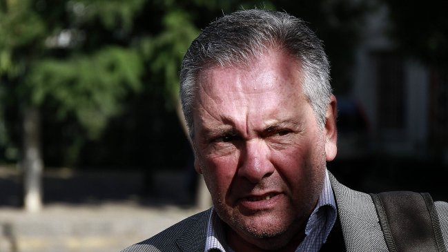 RN reiteró confianza en Pedro Sabat pese a querella del CDE por caso basura