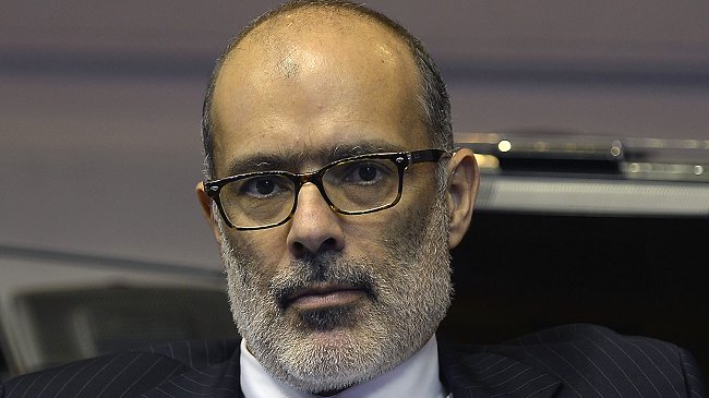 Valdés pidió a funcionarios 