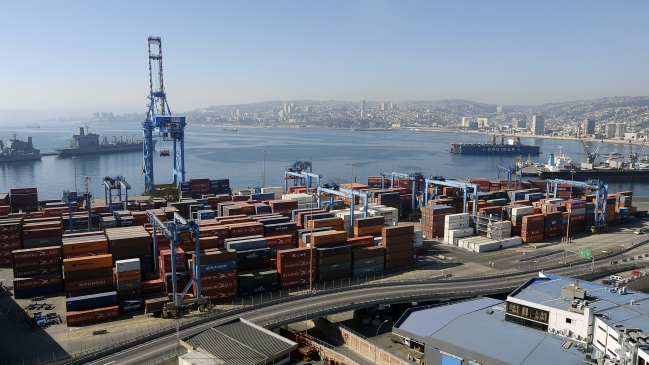 Molestia empresarial por paro: El Gobierno es como un maestro chasquilla