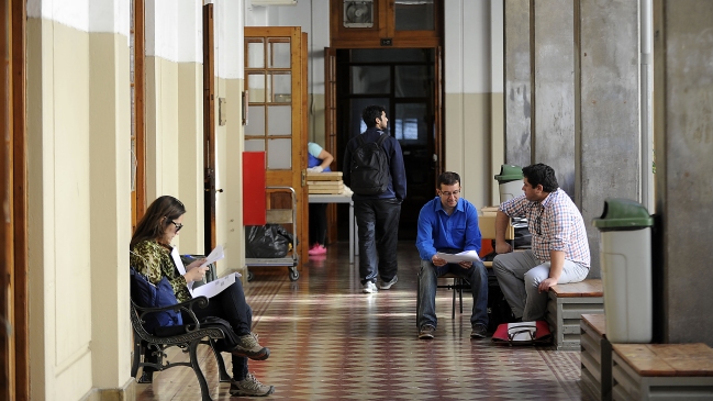 Cruch trabaja en su propuesta de rediseño del proyecto de reforma a la educación superior