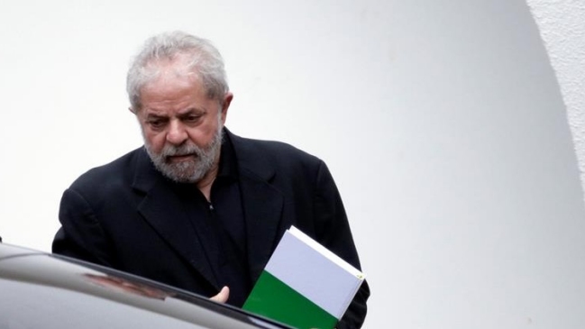 Lula denunció por 