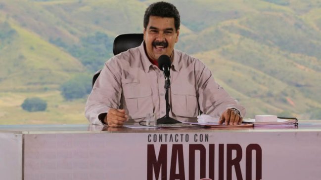 Maduro acusa al diario español El País de reiniciar campaña contra su gobierno