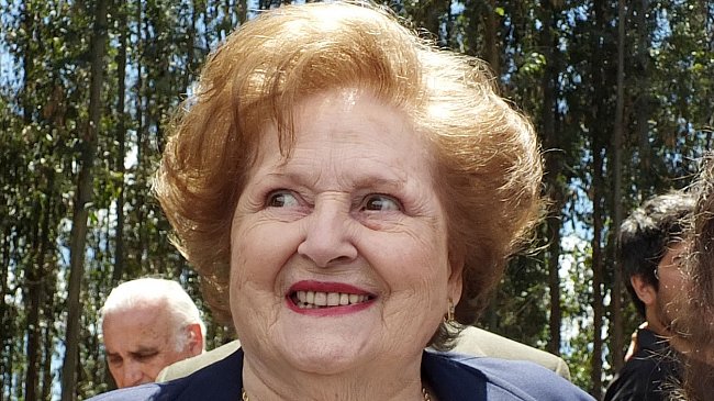 Viuda de Pinochet será interrogada en diciembre por caso CEMA