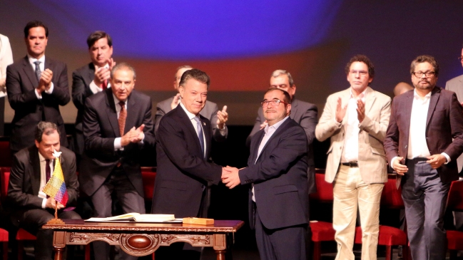 Gobierno colombiano entregó al Congreso el nuevo acuerdo de paz con las FARC