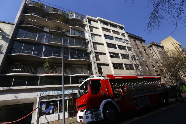 Estudio: Bomberos es la marca más confiable para los chilenos