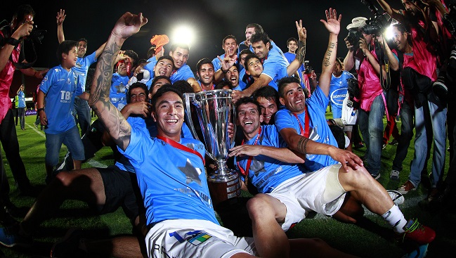 10 recordados títulos de equipos de regiones