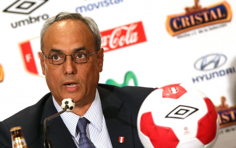 Ex presidente del fútbol peruano fue extraditado a EE.UU.