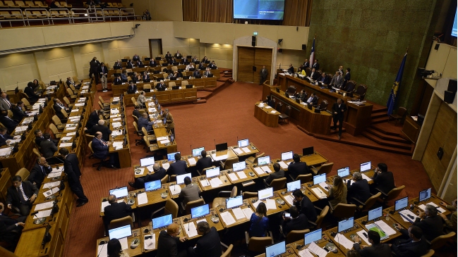 Congreso despachó proyecto que mejora salarios a profesionales de la salud pública