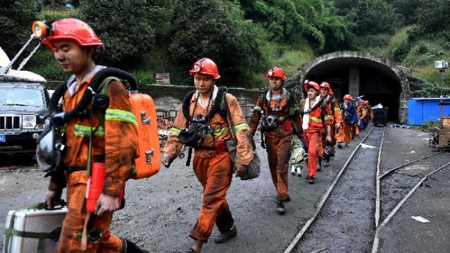 Al menos 17 muertos tras una explosión en una mina de carbón en China