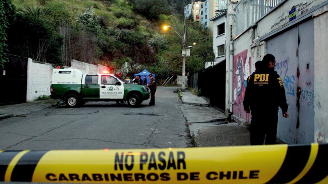 Joven fue encontrado gravemente herido en calle de Hijuelas: En riesgo vital