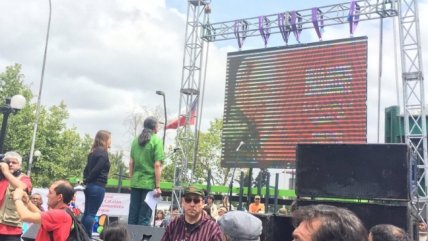 Fidel Castro también fue despedido en Chile con ceremonia en Plaza Baquedano