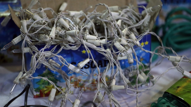 SEC detectó más de 500 mil juegos de luces navideñas sin certificación de seguridad