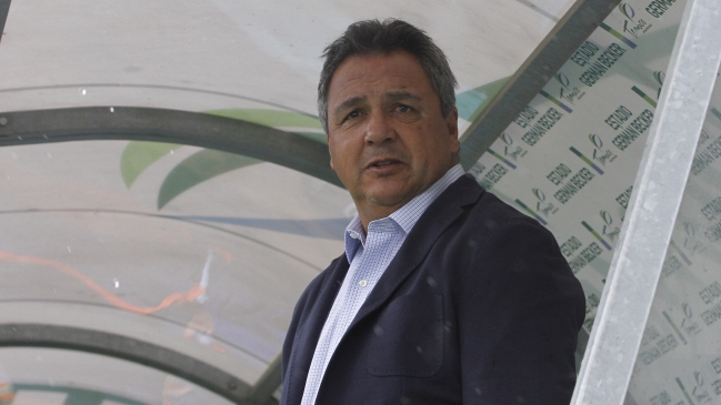 Castañeda y decisión de Pablo Guede de usar juveniles ante Palestino: 