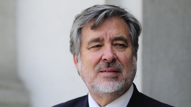 Andrade pidió que Guillier aclare su participación en la Fundación Minera Escondida