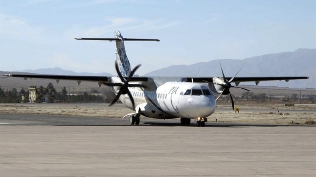 Un avión pakistaní se estrelló con 40 personas a bordo