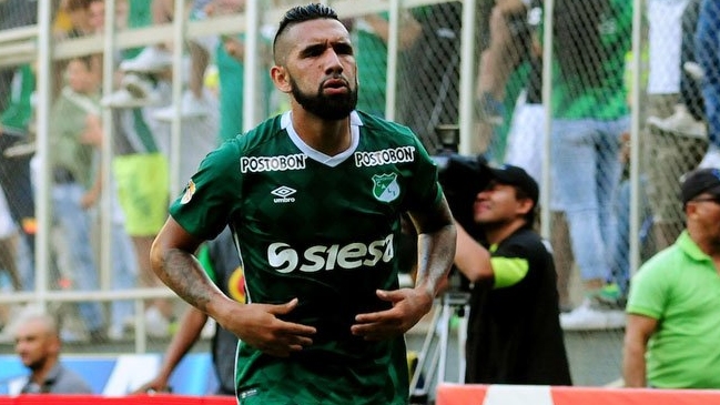 La UC analiza opciones de Ronnie Fernández y Carlos Muñoz ante inminente salida de Castillo