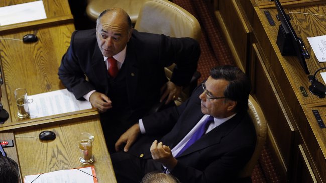 Diputados UDI proponen prisión domiciliaria para reos mayores de 75 años