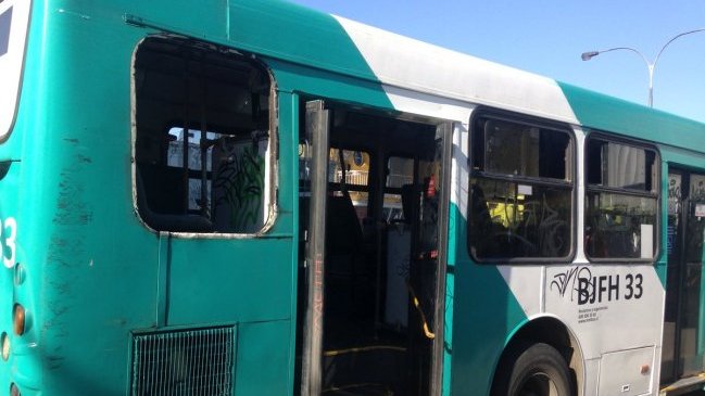 Dos pasajeras del Transantiago fueron eyectadas por una ventana del bus
