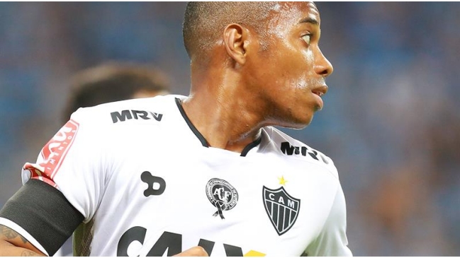 Santos gestiona el retorno de Robinho