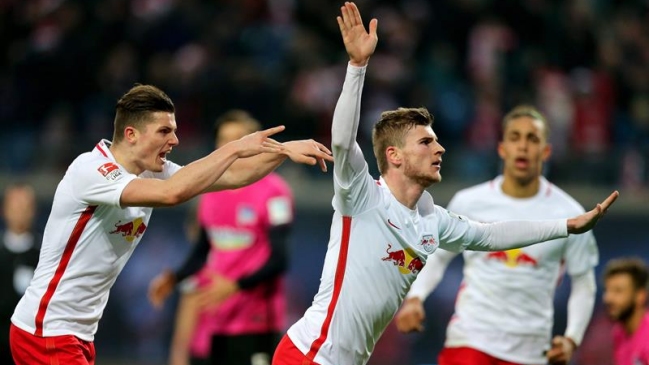 RB Leipzig derrotó a Hertha Berlín y sigue en la cima de la Bundesliga