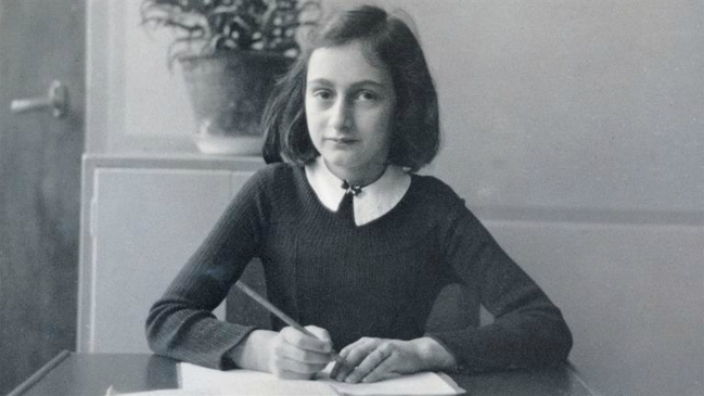Nueva teoría señala que Ana Frank pudo haber sido encontrada por los nazis 