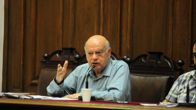 Colectivo liderado por Osvaldo Andrade se reunió con presidenciables del PS