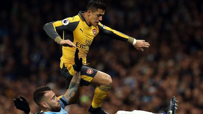 Claudio Bravo: Me pone contento que Alexis esté a gran nivel