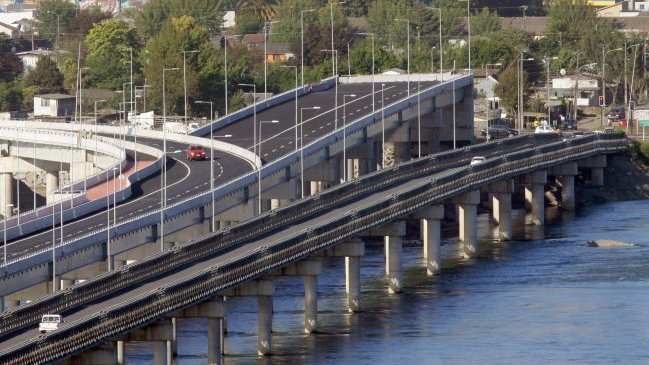 Puente mecano sobre el Biobío se repartirá en 21 comunas de la Región