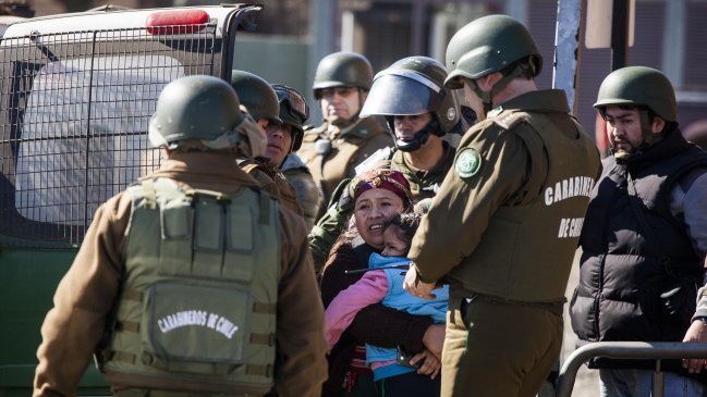 Joven de 17 años baleado por carabinero se encuentra internado grave