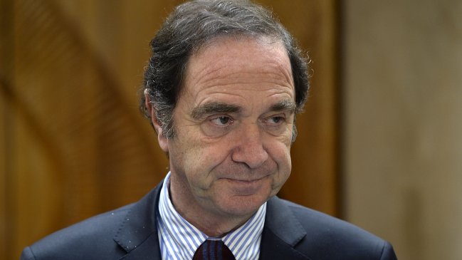 Hernán Larraín pidió resolver carta presidencial UDI 