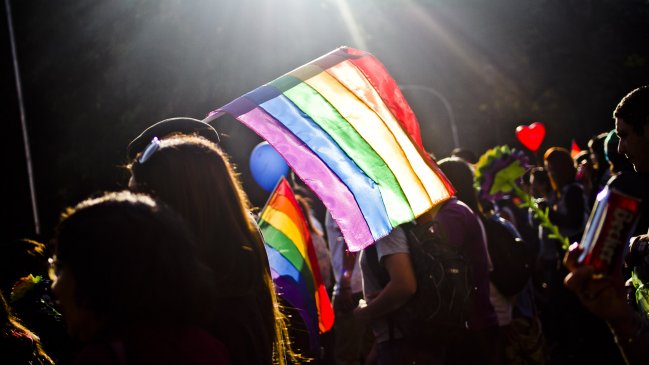 Viral: ¿Gay porque no se metió con la nana?