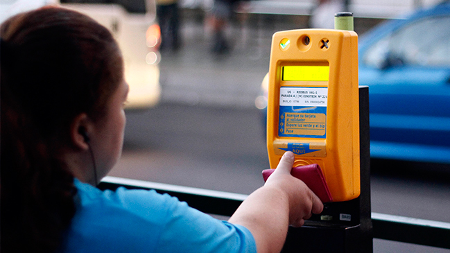 Usuarios podrán cargar la tarjeta Bip! durante las 24 horas en bencineras
