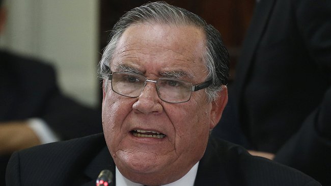 Sename: UDI pide renuncia de ministro tras dichos sobre el caso de Lissette Villa