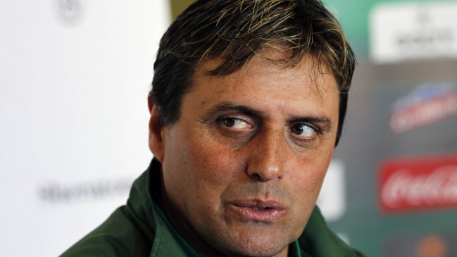 Federación Boliviana aceptó la renuncia de Angel Guillermo Hoyos para tomar a la U