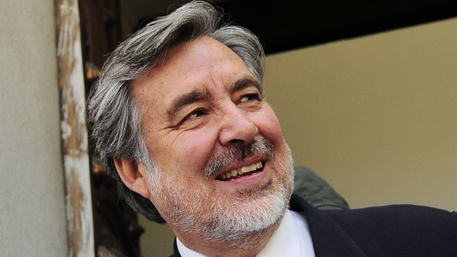 Partido Radical confirmó que Guillier será proclamado candidato el 7 de enero