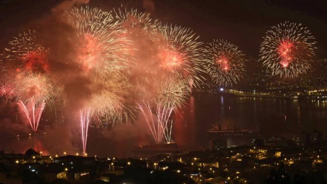 Comenzaron los preparativos para el nuevo Año Nuevo en el Mar