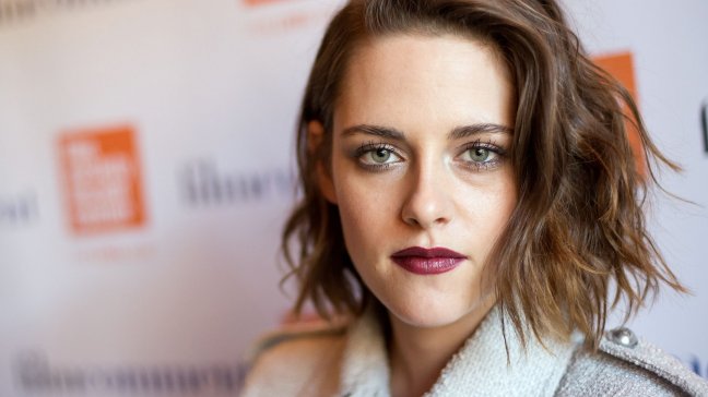 Aseguran que Kristen Stewart tiene una relación con un 