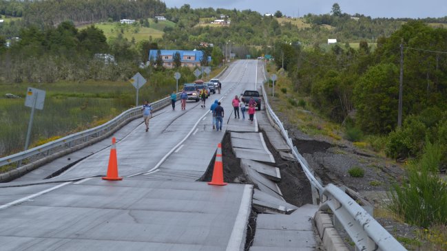 Senador Ossandón pidió al MOP revisar todas las obras de AZVI
